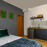 Willa Wiktoria W Rozewiu - Apartamenty Z Aneksem Kuchennym , Sniadanie W Cenie 3* Jastrzębia Góra