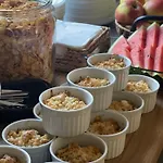 Frühstückspension Willa Wiktoria W Rozewiu - Apartamenty Z Aneksem Kuchennym , Sniadanie W Cenie