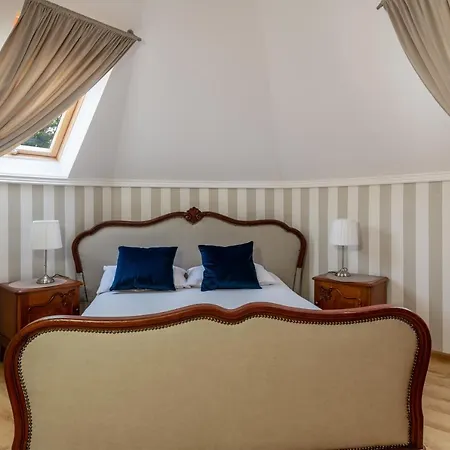 Alojamento de Acomodação e Pequeno-almoço Wiktoria W Rozewiu - Parking W Cenie! 3*