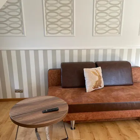 Bed & Breakfast Wiktoria W Rozewiu - Z Aneksem Kuchennym , Sniadanie W Cenie Jastrzębia Góra